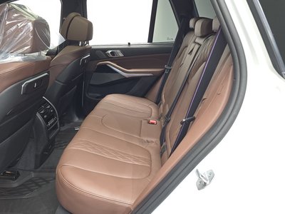 2025 BMW X5 — миниатюра 17