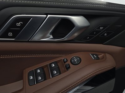 2025 BMW X5 — миниатюра 27