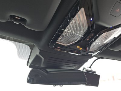 2025 BMW X5 — миниатюра 24
