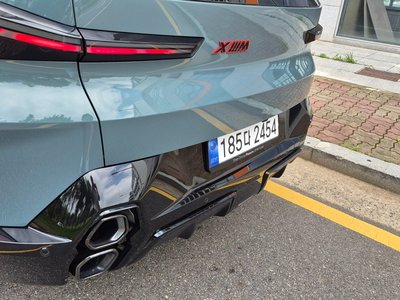 2025 BMW XM 缩略图 20