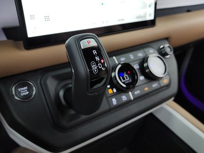 2025 LAND Rover DEFENDER 照片 9