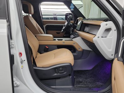 صورة مصغرة 11 لـ 2025 LAND Rover DEFENDER