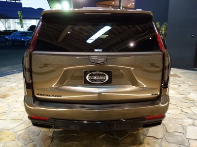 CADILLAC ESCALADE - 9