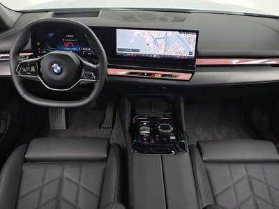 BMW 5 SERIES - 4