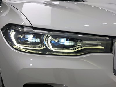 BMW X7 - 9