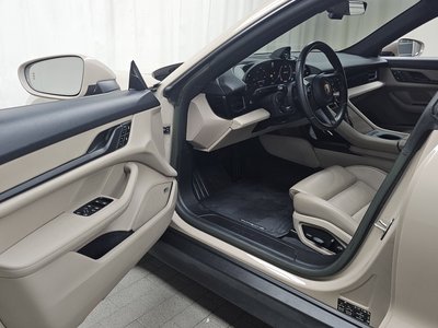 2023 Porsche TAYCAN 缩略图 13