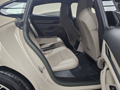2023 Porsche TAYCAN 缩略图 17