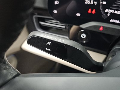 2023 Porsche TAYCAN 缩略图 29