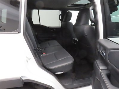 TOYOTA LAND CRUISER 250 - 9