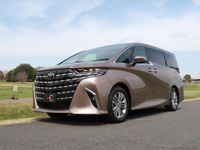 TOYOTA ALPHARD - 1