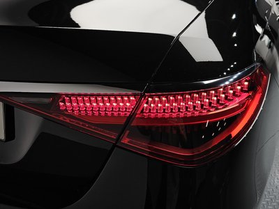 MERCEDES-BENZ S-CLASS - 10
