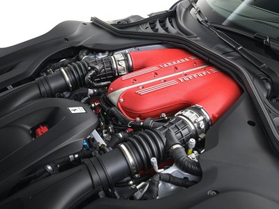 FERRARI 12 CILINDRI - 10