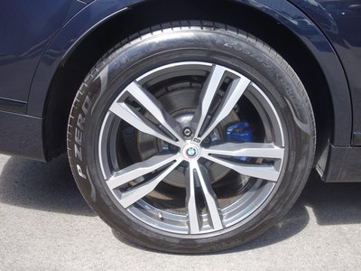 2022 BMW X7 缩略图 18
