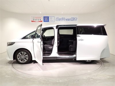 TOYOTA ALPHARD - 4