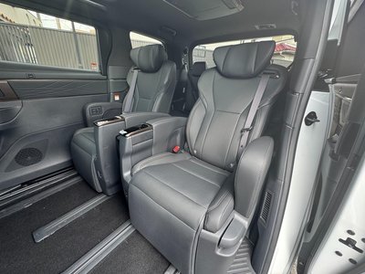 2025 Toyota ALPHARD 缩略图 44