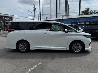 2025 Toyota ALPHARD 缩略图 12