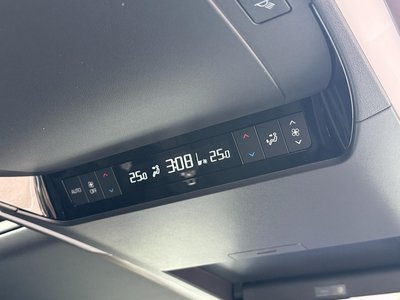 2025 Toyota ALPHARD 缩略图 69