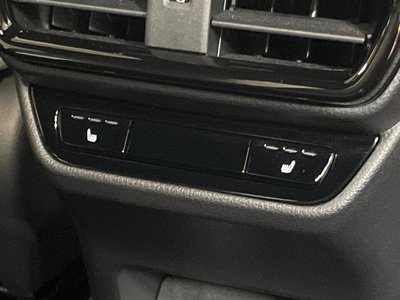 صورة مصغرة 47 لـ 2022 Lexus NX
