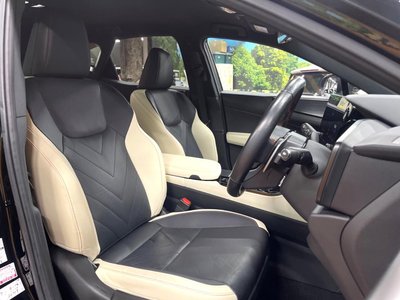 2022 Lexus NX photo 8