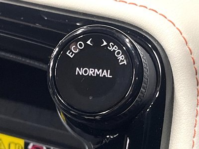 صورة مصغرة 23 لـ 2022 Lexus NX