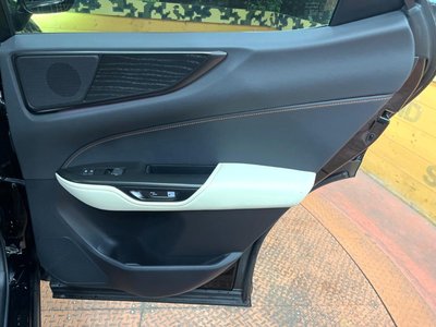 صورة مصغرة 46 لـ 2022 Lexus NX