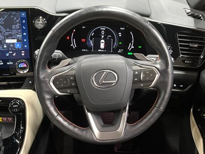 صورة مصغرة 11 لـ 2022 Lexus NX