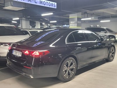 MERCEDES-BENZ E-CLASS - 9