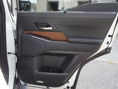 2025 Lexus GX thumbnail 78