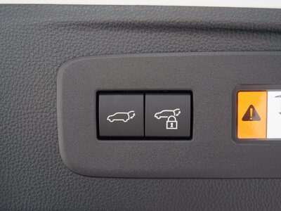 2025 Lexus GX thumbnail 85
