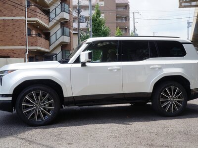 2025 Lexus GX thumbnail 108
