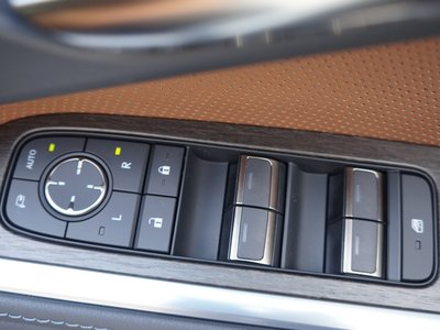 2025 Lexus GX thumbnail 55