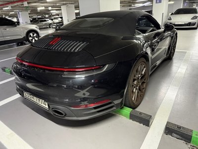 PORSCHE 911 - 3