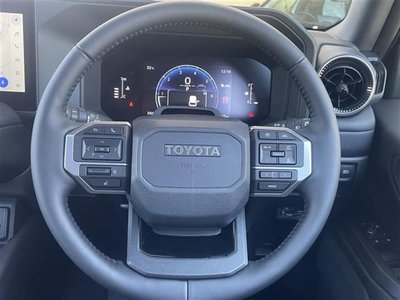 TOYOTA LAND CRUISER 250 - 4