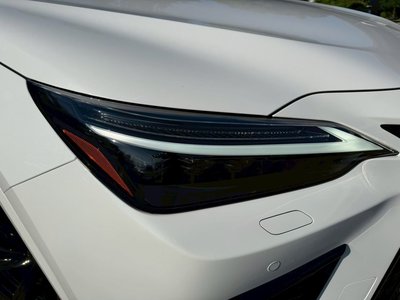 2023 Lexus NX — миниатюра 12
