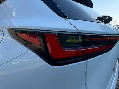 2023 Lexus NX — миниатюра 26