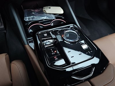 صورة مصغرة 12 لـ 2025 BMW 5 SERIES