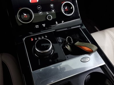 LAND ROVER RANGE ROVER VELAR - 9