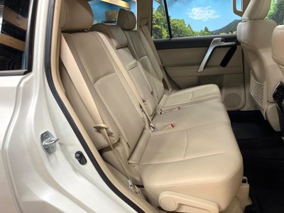 2023 Toyota LAND CRUISER PRADO 照片 9
