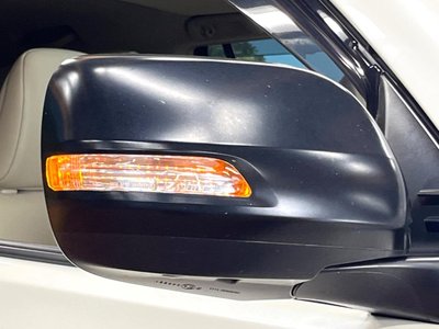 صورة مصغرة 62 لـ 2023 Toyota LAND CRUISER PRADO