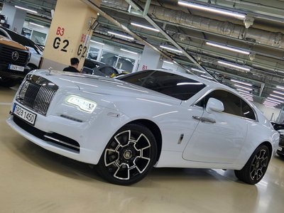 ROLLS-ROYCE WRAITH
