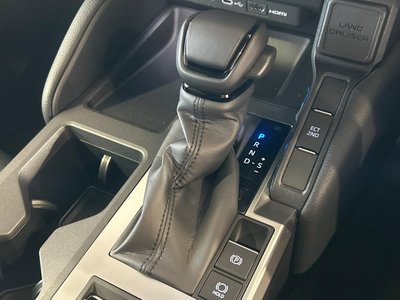 2025 Toyota LAND CRUISER 250 — миниатюра 52
