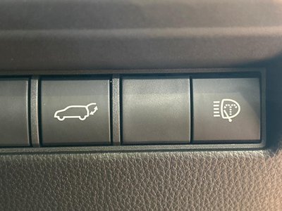 2025 Toyota LAND CRUISER 250 — миниатюра 34