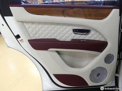 2022 Bentley BENTAYGA — миниатюра 20