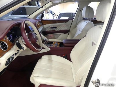 2022 Bentley BENTAYGA photo 8