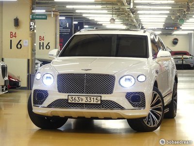 2022 Bentley BENTAYGA photo 1