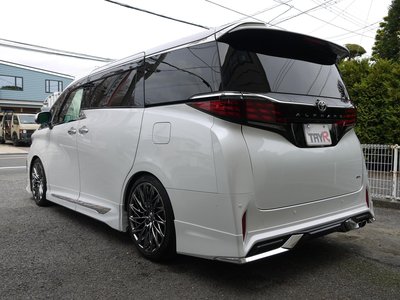 TOYOTA ALPHARD - 8