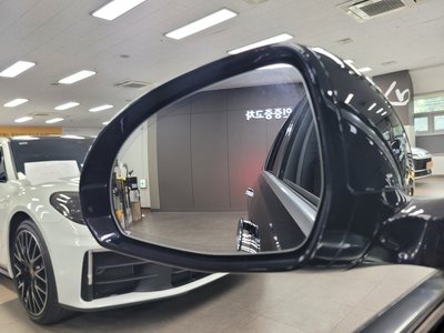 MERCEDES-BENZ S-CLASS - 9