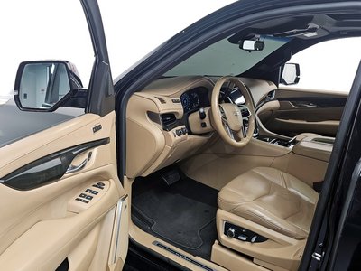 CADILLAC ESCALADE - 10