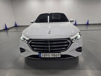 2024 Mercedes-BENZ E-CLASS photo 1
