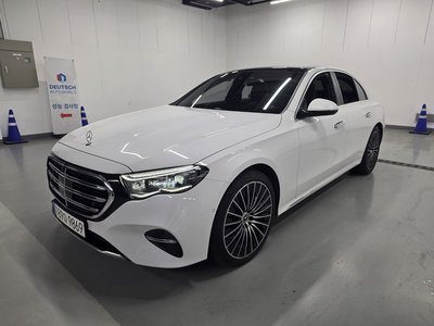 2024 Mercedes-BENZ E-CLASS photo 3